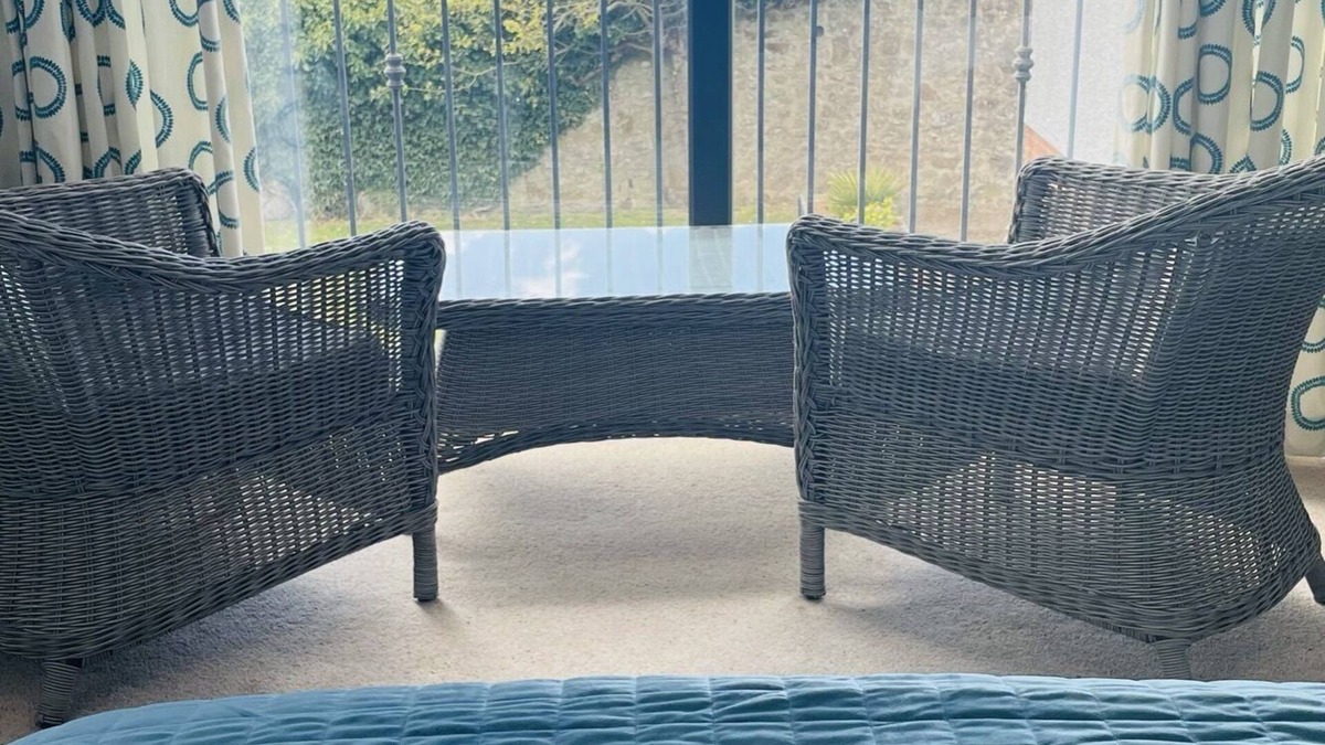 Widemouth Bay House | Luxury Detached House in Widemouth Bay 5 minutes from the beach. Sea views.