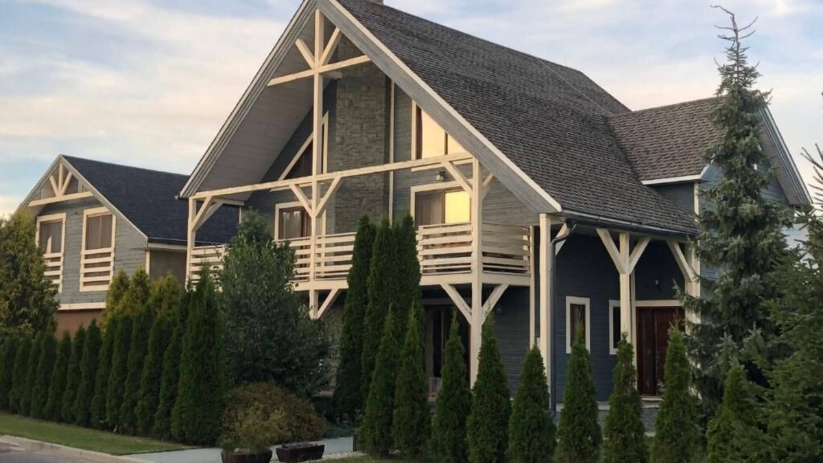 Stara Lesna Ski Chalet | Luxury detached chalet 5 mins from the mountain resort
