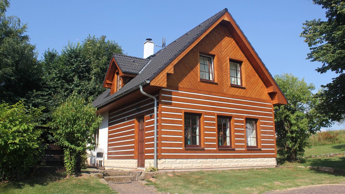 Bozanov House | Luxury detached villa with sauna and wood-burning stove and unobstructed view over farmlands