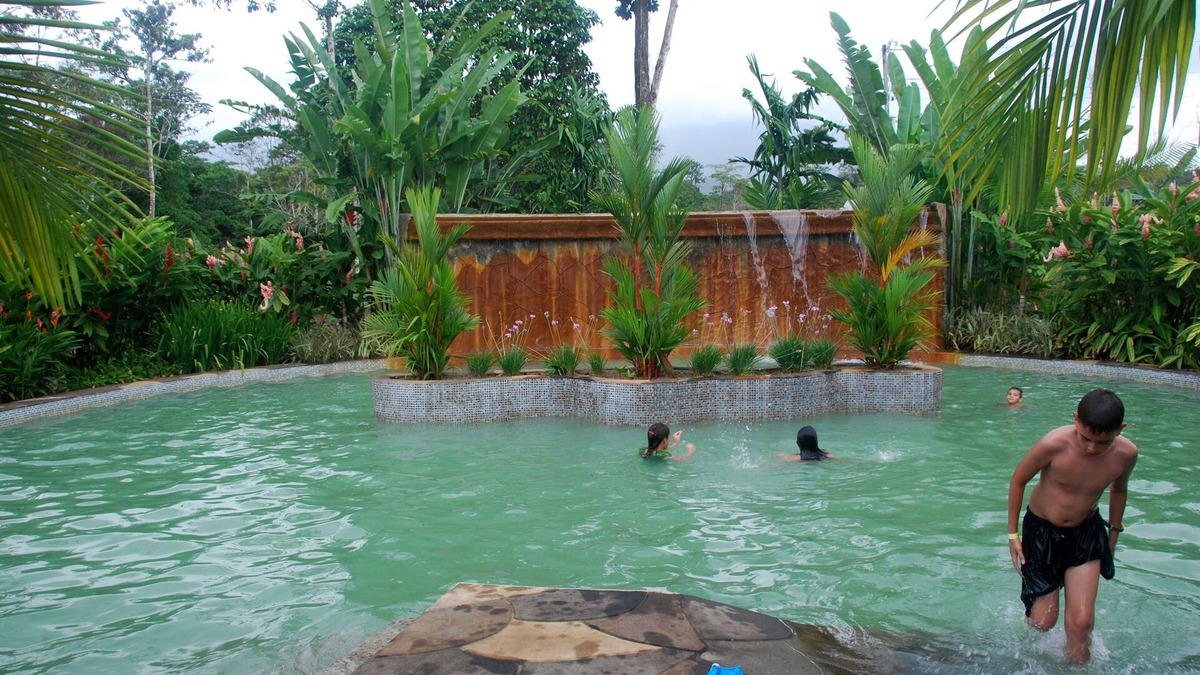 Guayabo Resort | Luxury double Queen Room