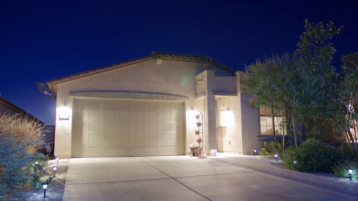 Dove Mountain House | Luxury Dove Mountain Home Overlooking Preserve. Gated Community. Golf, Hiking.