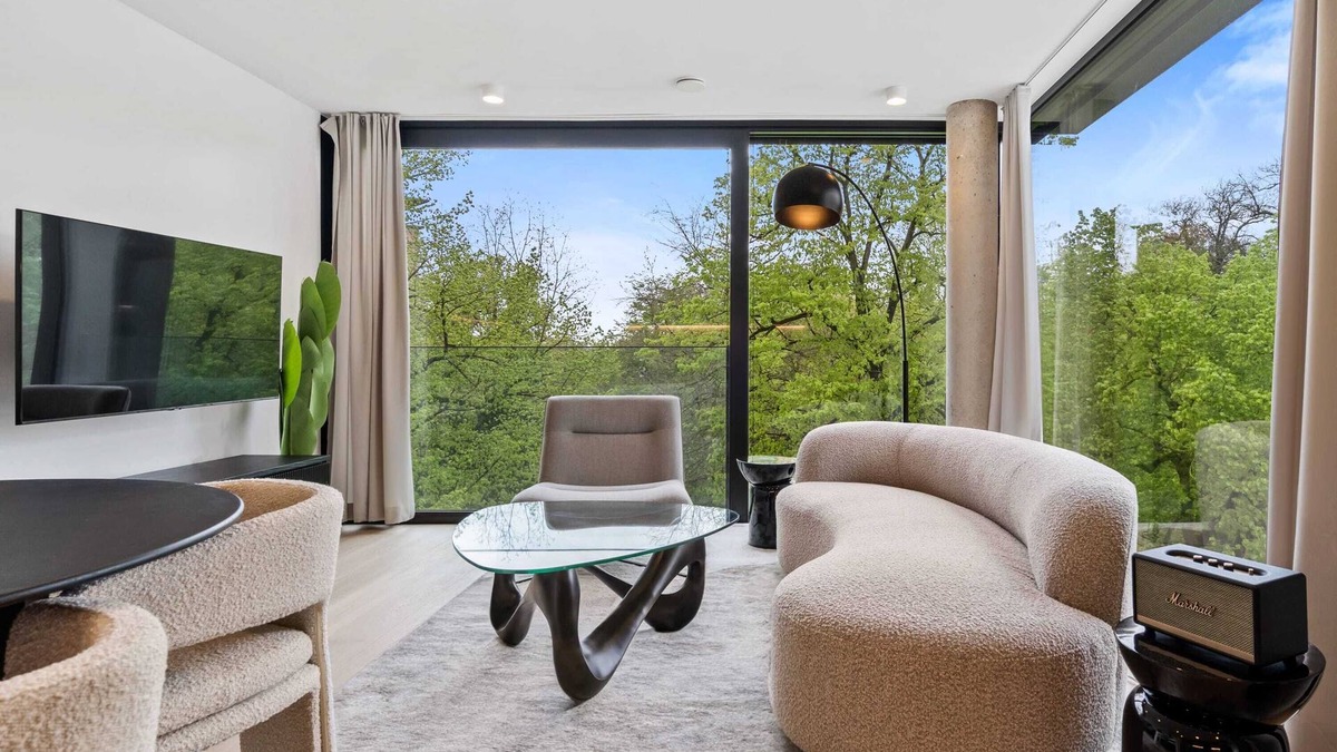 Ville Haute Apartment | Luxury Downtown Apartment with Modern Amenities