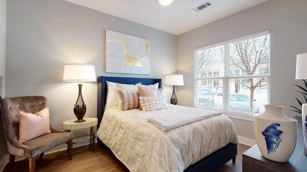 North Decatur Apartment | ✨Luxury Downtown Decatur Oasis✨