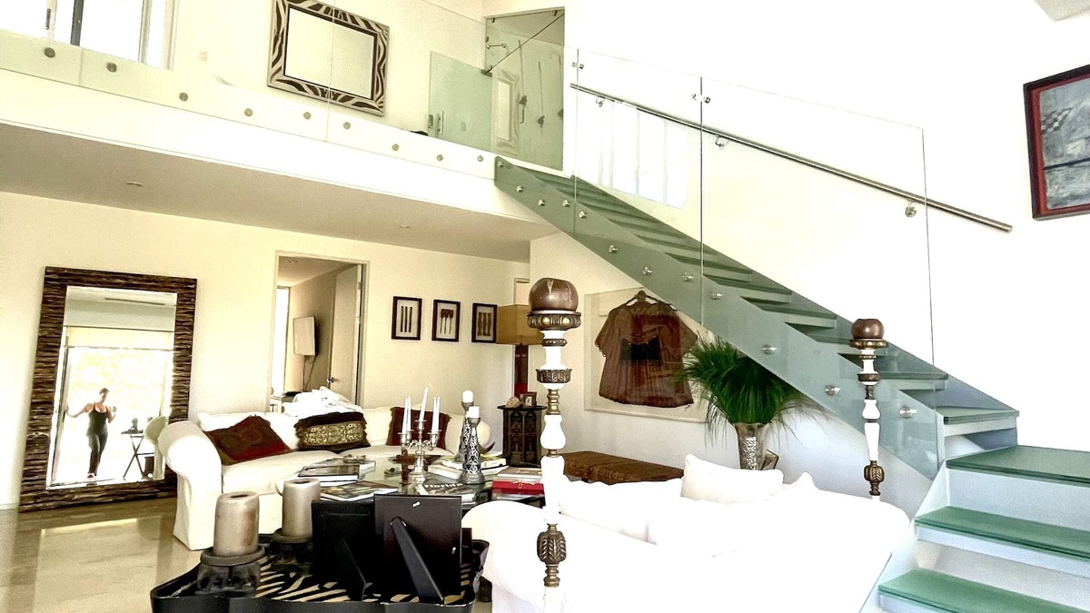 Santa Ana Apartment | Luxury Duplex Penthouse