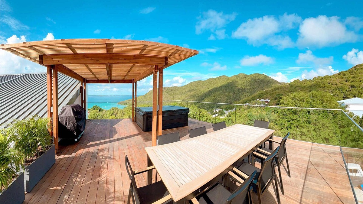 Anse Marcel Apartment | Luxury duplex with private jacuzzi and infinity pool