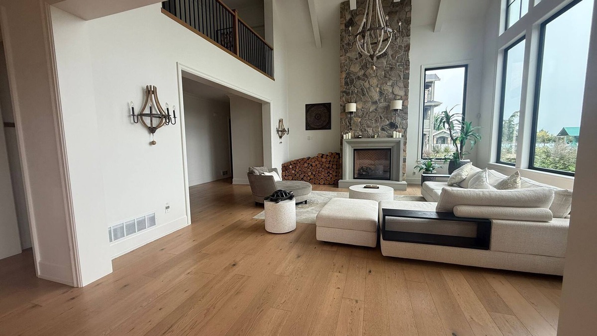 Langley House | Luxury Equestrian Estate BR - 2
