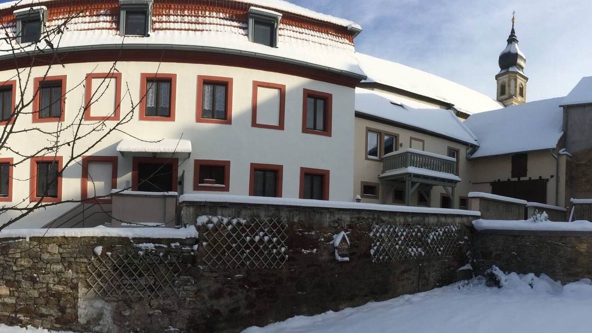 Lengfeld Apartment | Luxury family apartment in a city location and close to nature