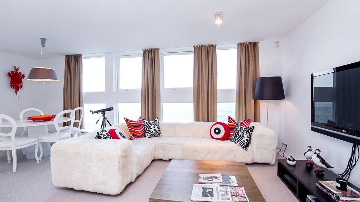 Downtown Apartment | Luxury Family City Center Apartment with Direct Ocean Views