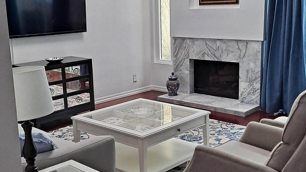 Westpark House | Luxury, family friendly townhouse, great neighborhood, perfect place to relax