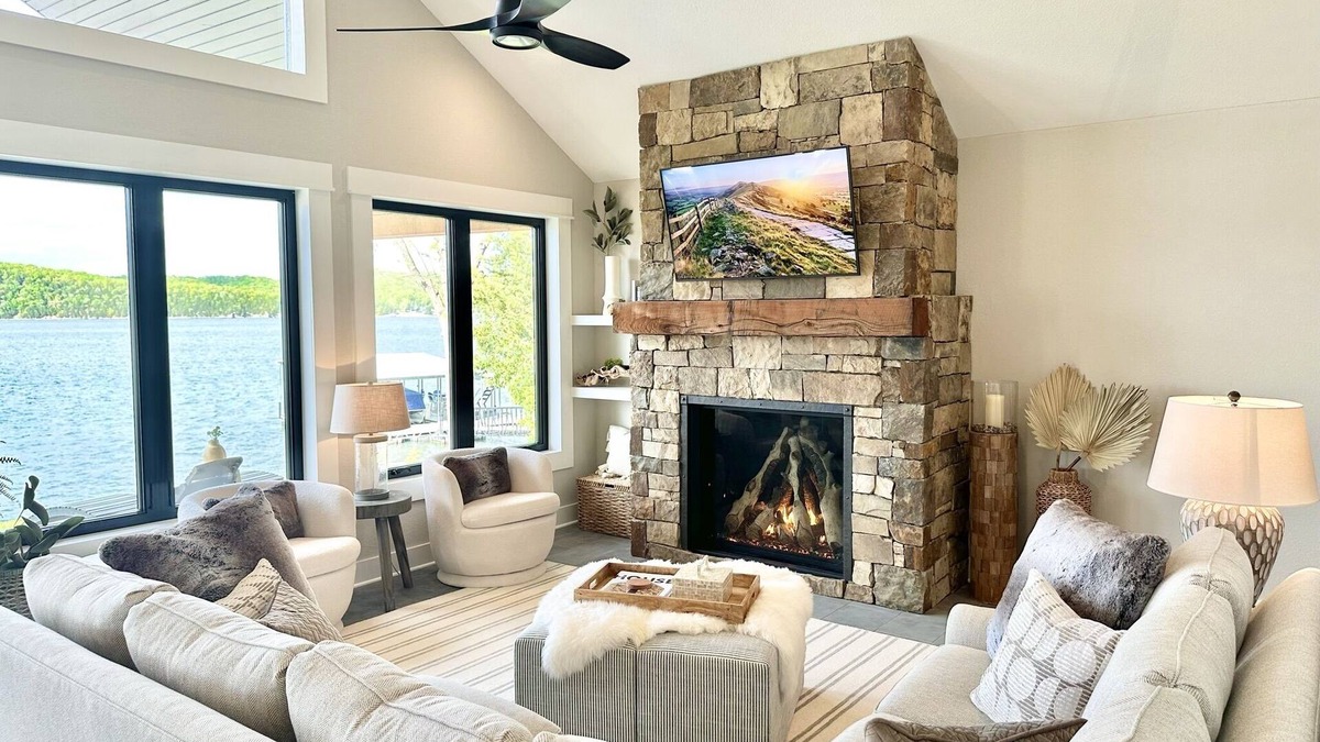 Roach House | Luxury Family Retreat - New Lakefront Home on calm cove - Private Dock - Firepit