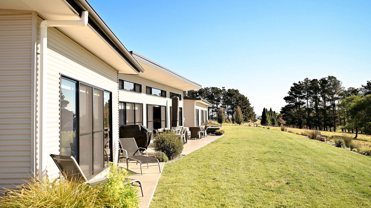 High Range Other | Luxury Farm Getaway - Stunning Southern Highlands Views