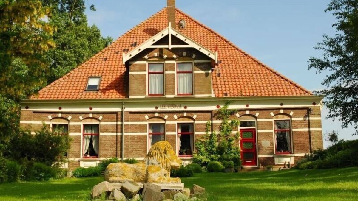 Purmer Other | Luxury farmhouse in rural setting
