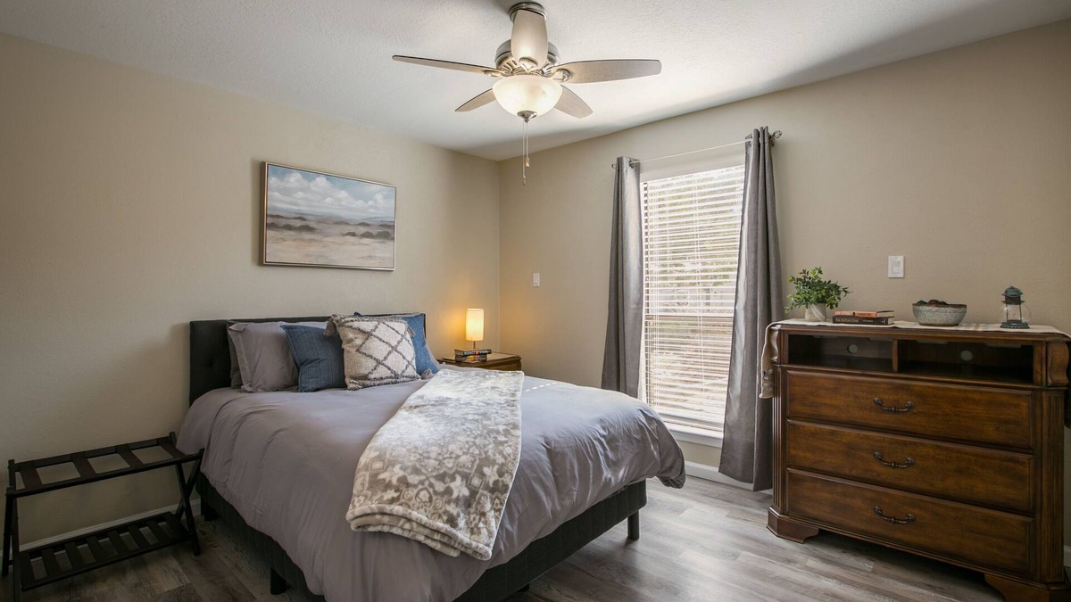 Cibola Addition Apartment | Luxury Foothills Apt. Walking distance to Breweries/Dining/Hiking/Biking/Walking
