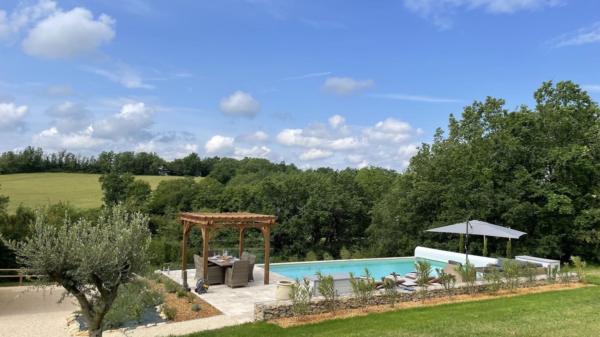 Masquieres Villa | Luxury French Villa with Private Heated Pool and Games Room/Bar