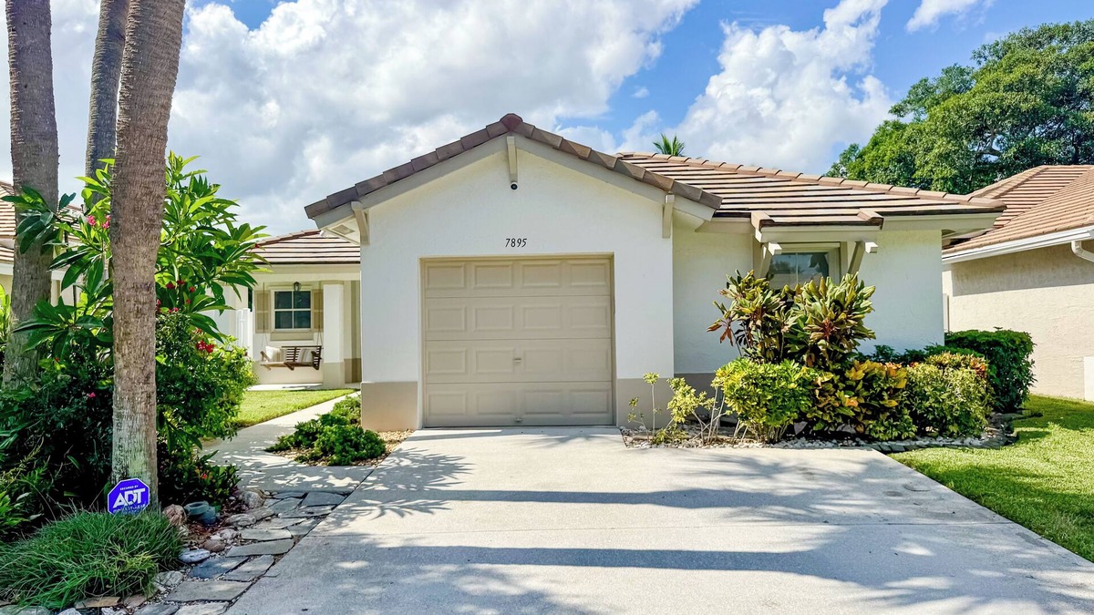 Boynton Beach House | Luxury Fully Renovated 2BR/2BA Home in Boynton Beach