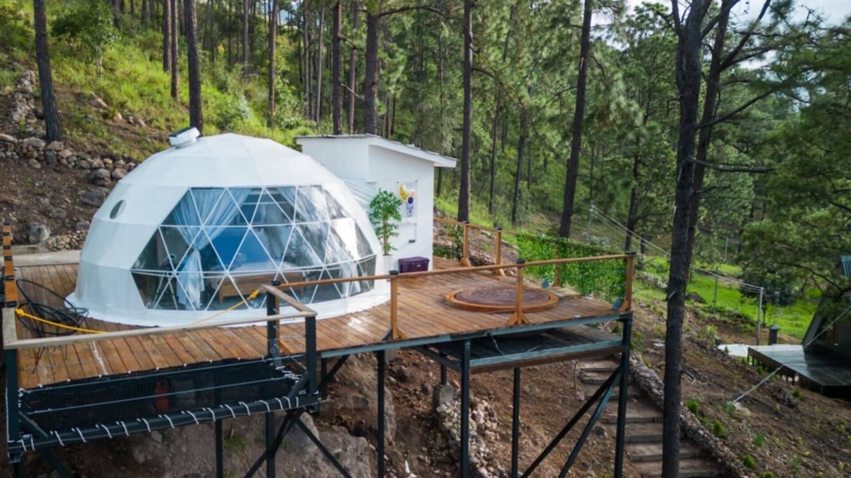 Comayagua Apartment | Luxury Geodesic Eco Dome in Nature: Exclusive Glamping in Tiny Pines Sky Dome