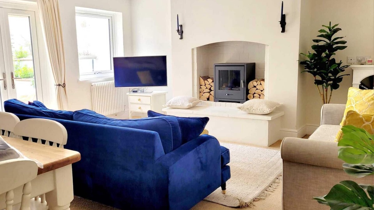 Montpellier Apartment | Luxury Getaway, Cheltenham's Finest Location