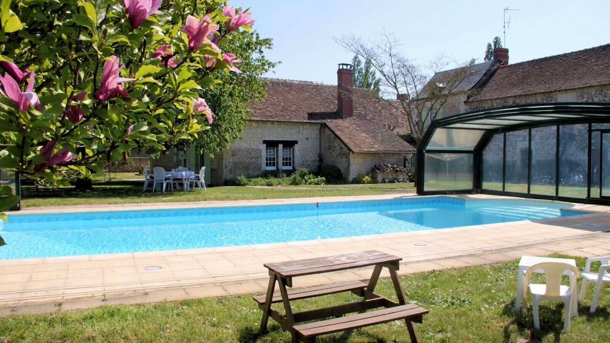 Avon-les-Roches Cottage | Luxury gite in the Loire Valley at Avon les Roches for 20 to 25 people