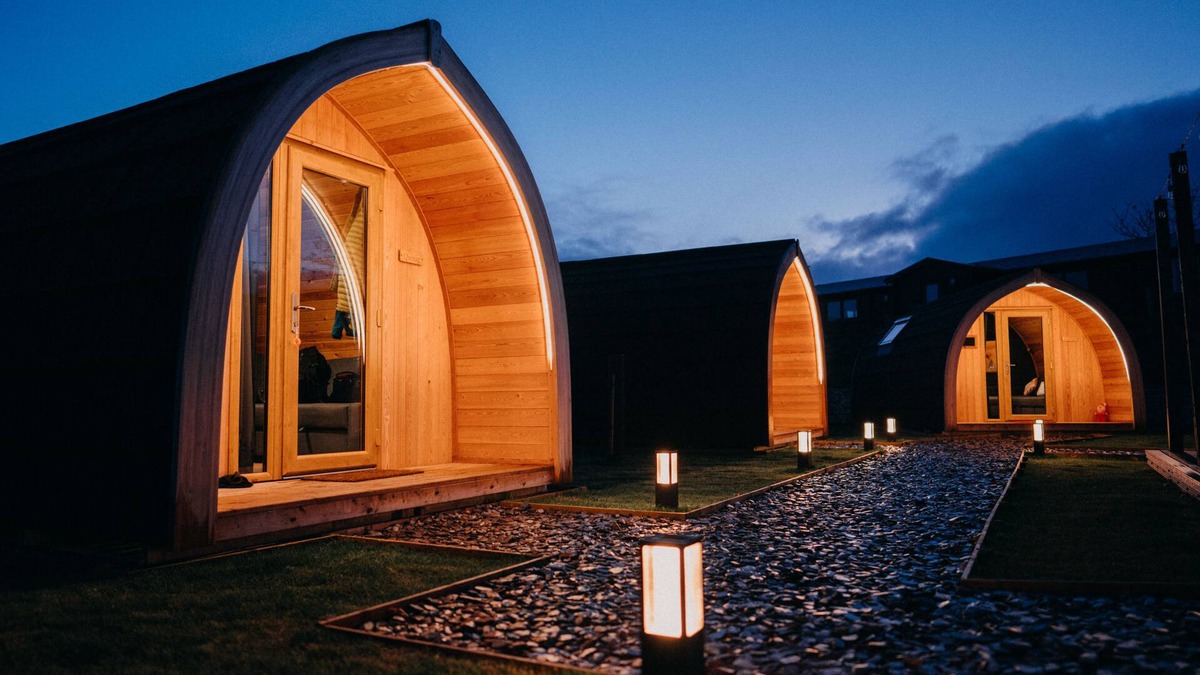 Achmelvich Cabin | Luxury Glamping Pod on the North Coast 500 (no dogs)