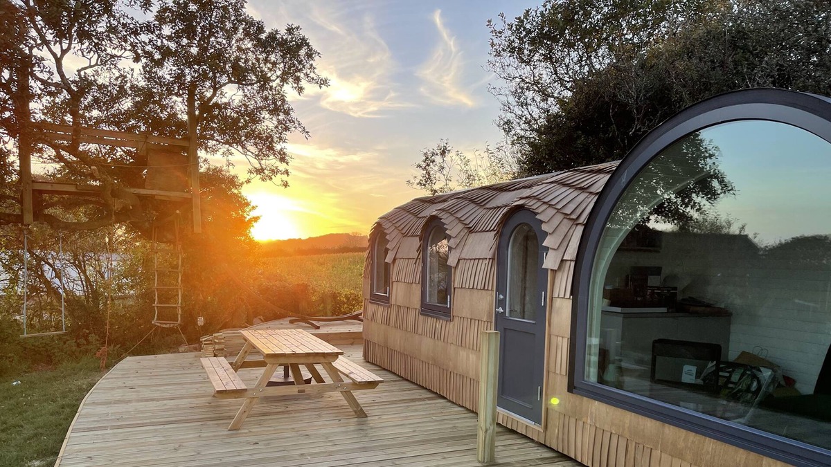 Widegates Cabin | Luxury glamping with sea and sunset views - Cornwall