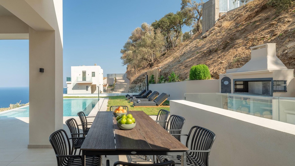 Linoperamata Villa | Luxury Villa Verde