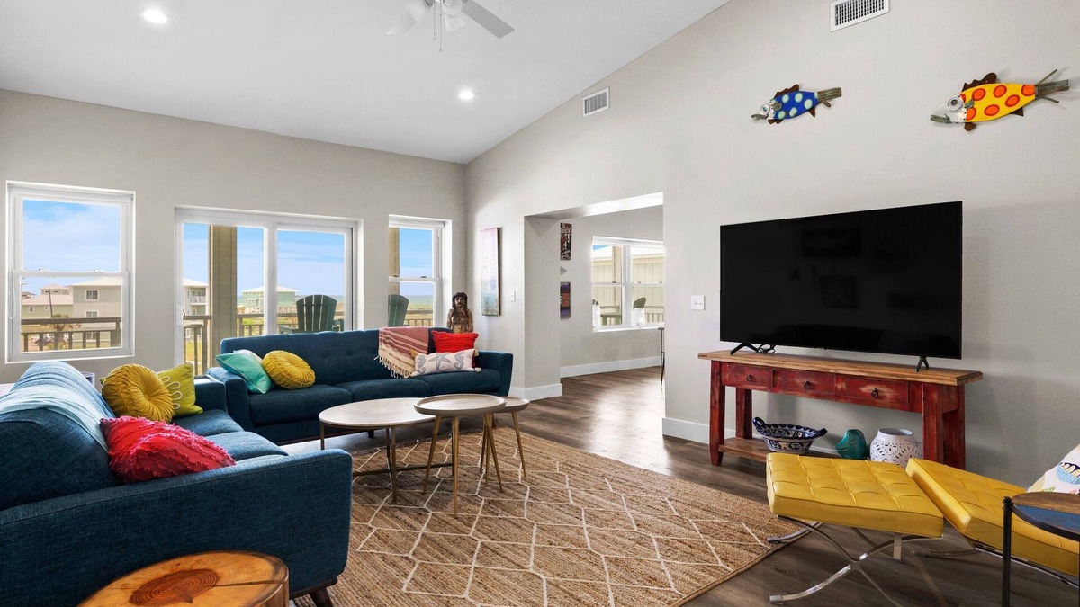Shibui Sands Condo | Luxury Gulf-View Penthouse – Top Floor 3BR Condo