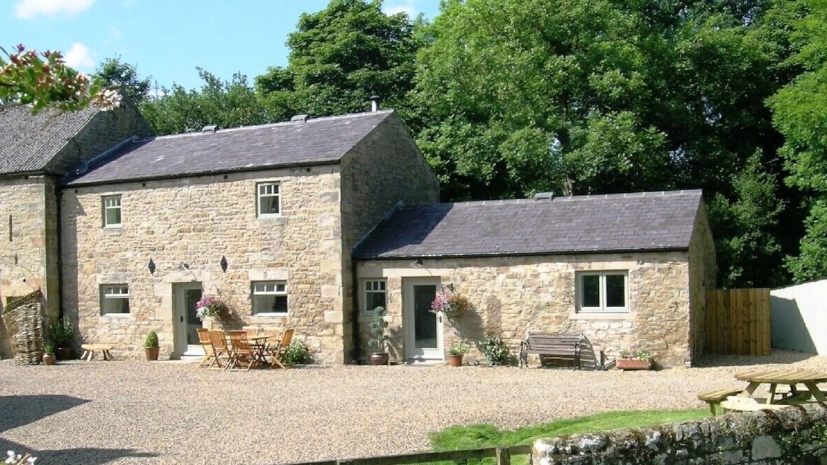 Hexham Cottage | Luxury holiday cottage set in idyllic unique location close to Hadrian's Wall.