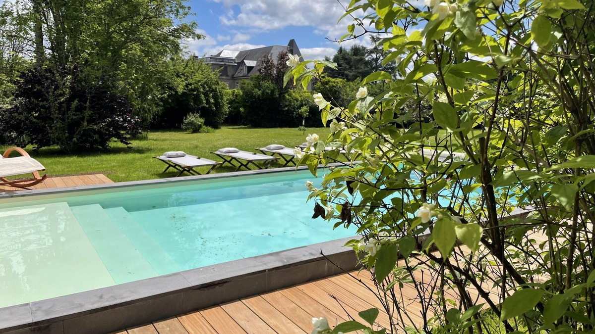 Neuvic House | Luxury holiday villa for 14 people Corrèze campagn et grand air