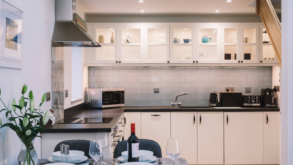 Dornie Cottage | Luxury home by the sea - An Iolaire
