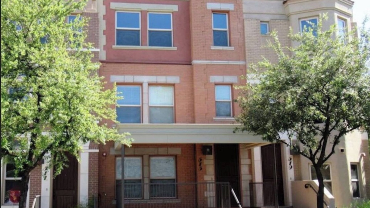 Riverside House | Luxury Home/Downtown Tempe/ASU/Mill Ave/Tempe Lake