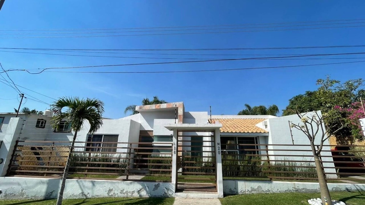 Oaxtepec Apartment | Luxury home in secure subdivision