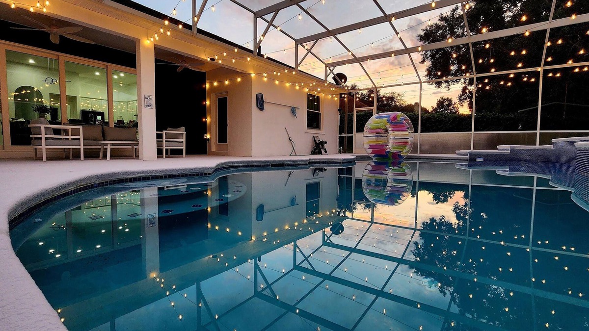 Clermont House | Luxury Home Lakeside Landing