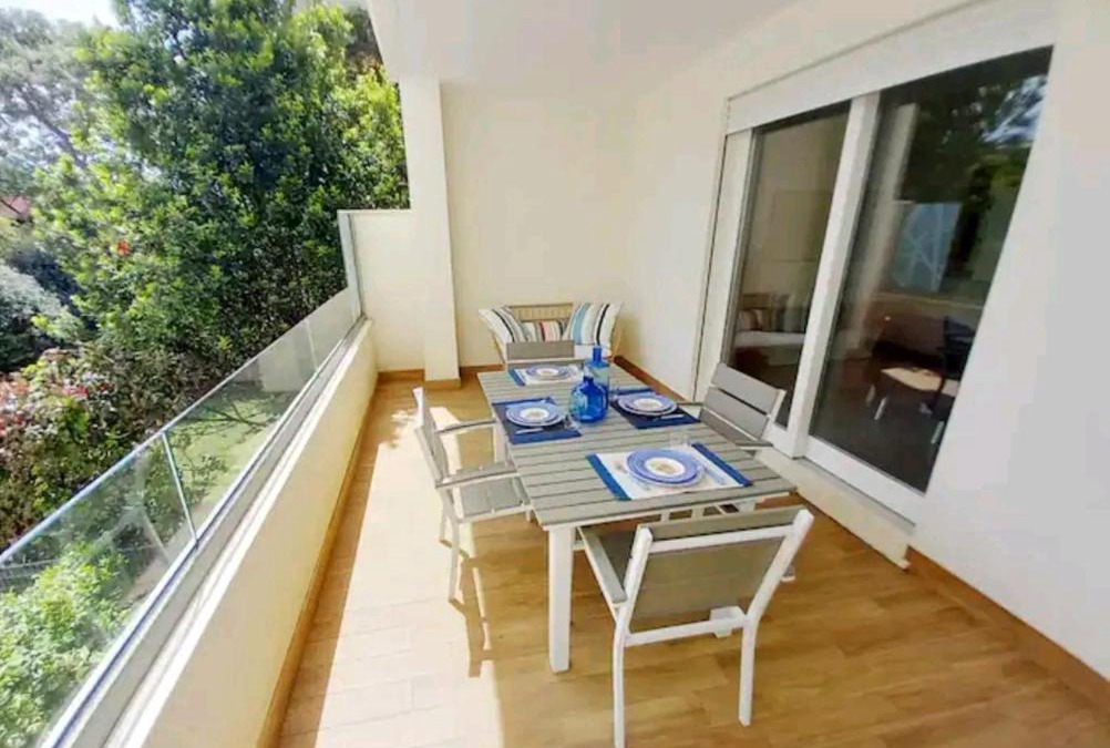 Lido Apartment | Luxury home near the Beach private parking space