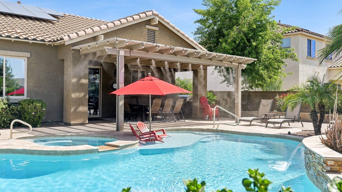 Stratland Shadows House | Luxury Home pool/spa, putting green, pool table, misting system