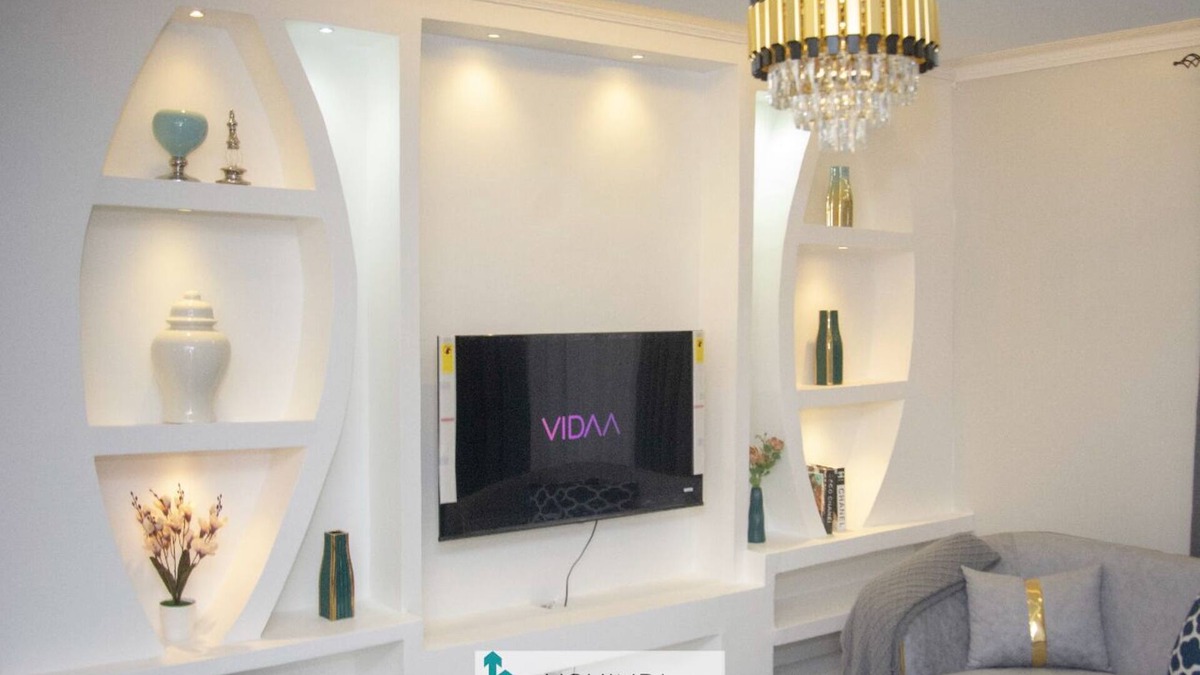 Kitengela Villa | Luxury Home with enough room for family. Rooftop dining with views.