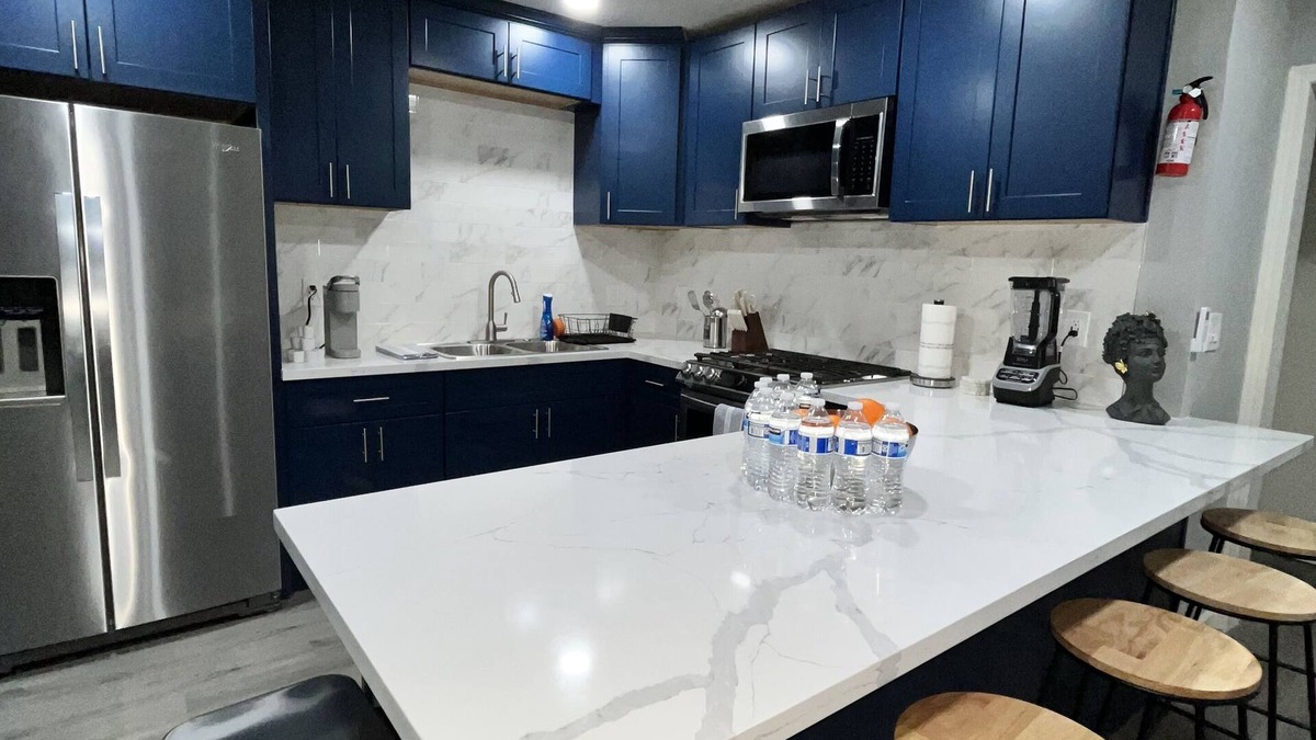 San Bernardino House | Luxury Home wPrivate Jacuzzi & Firepit–Sleeps 14!