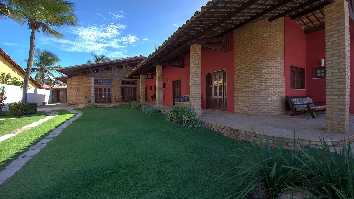 Porto das Dunas House | Luxury House BEACH PARK-7 SUITES AR/TV-27 People-50m from Beach