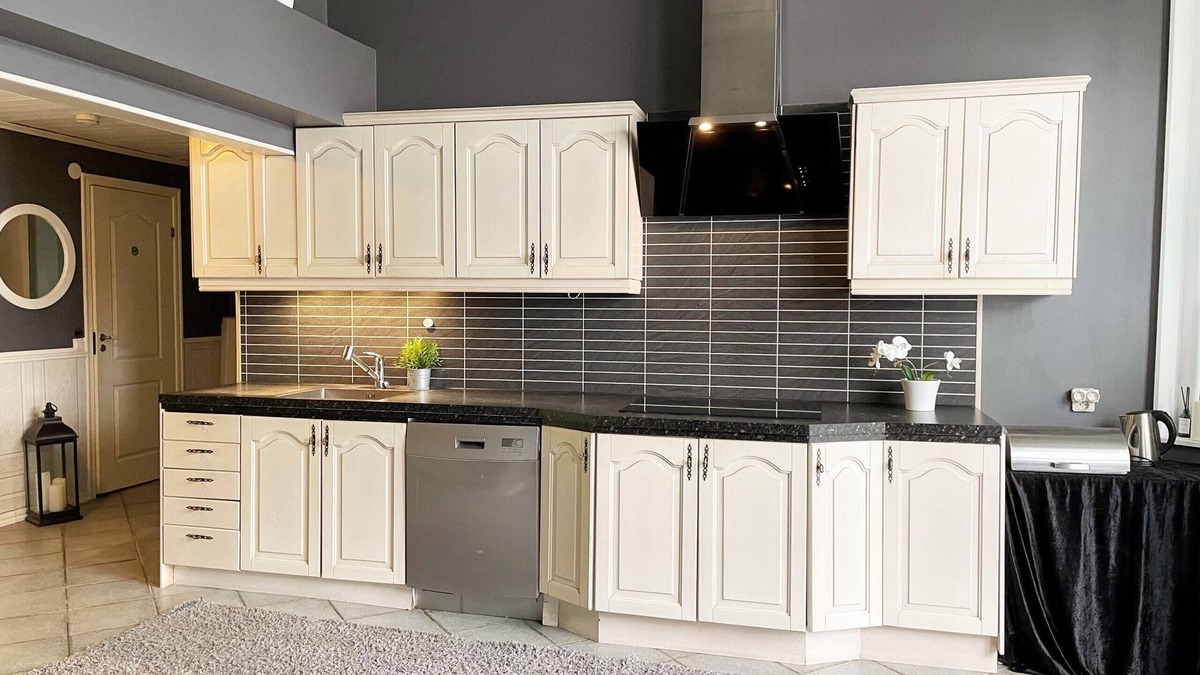 Motala House | Luxury house in Motala with heated pool | SE10014