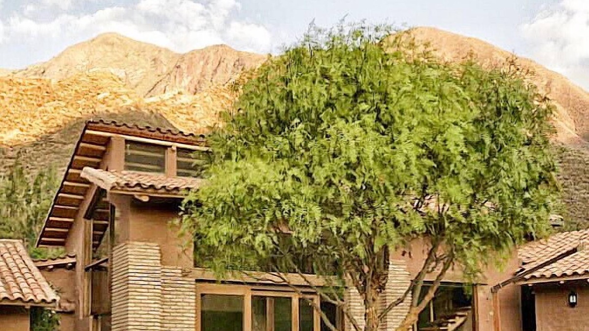 Urquillos House | Luxury house in Sacred Valley. Modern comfort, rustic style, stunning views