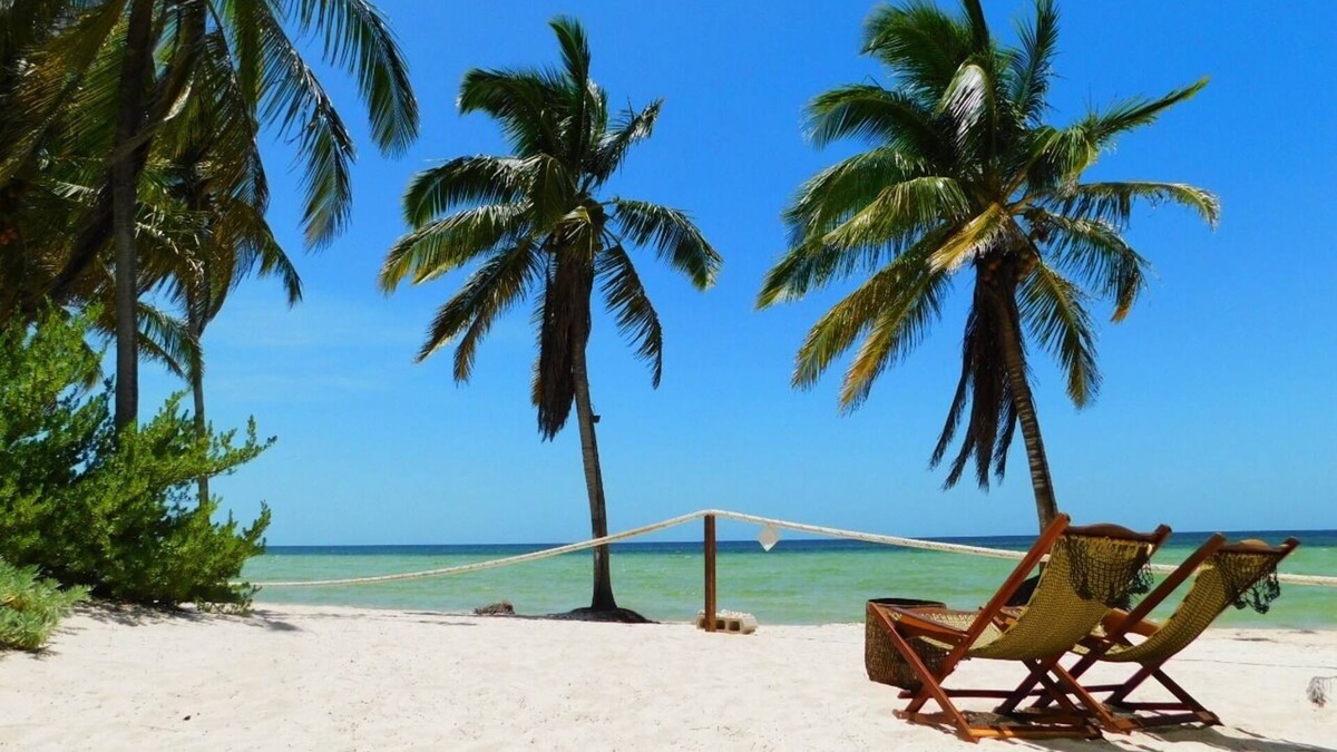 Sinanche House | Luxury House Rental Private Beach