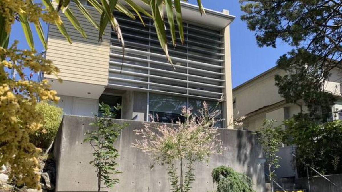 Fraserview House | Luxury House with River view