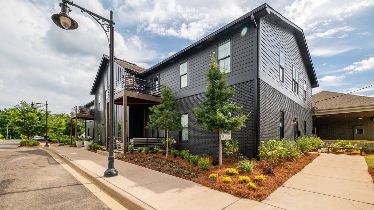Trussville Apartment | Luxury in Downtown Trussville