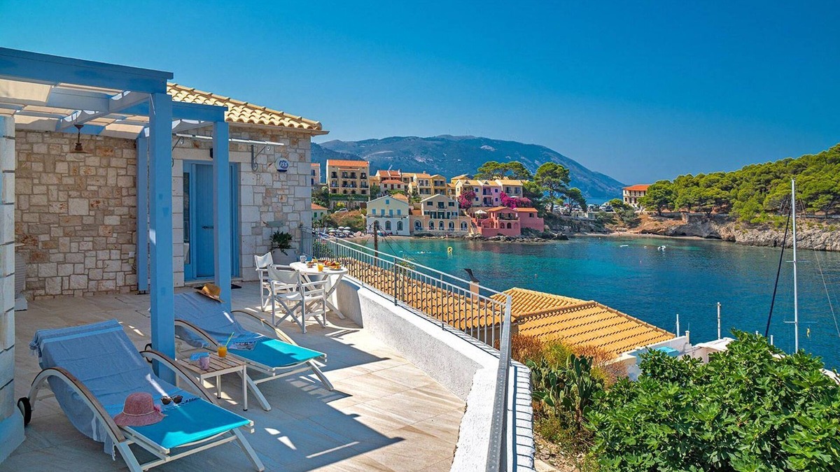 Frourion Villa | Luxury Kefalonia Villa | Villa Petrino | Private Terrace | 1 Bedroom | Perfect.
