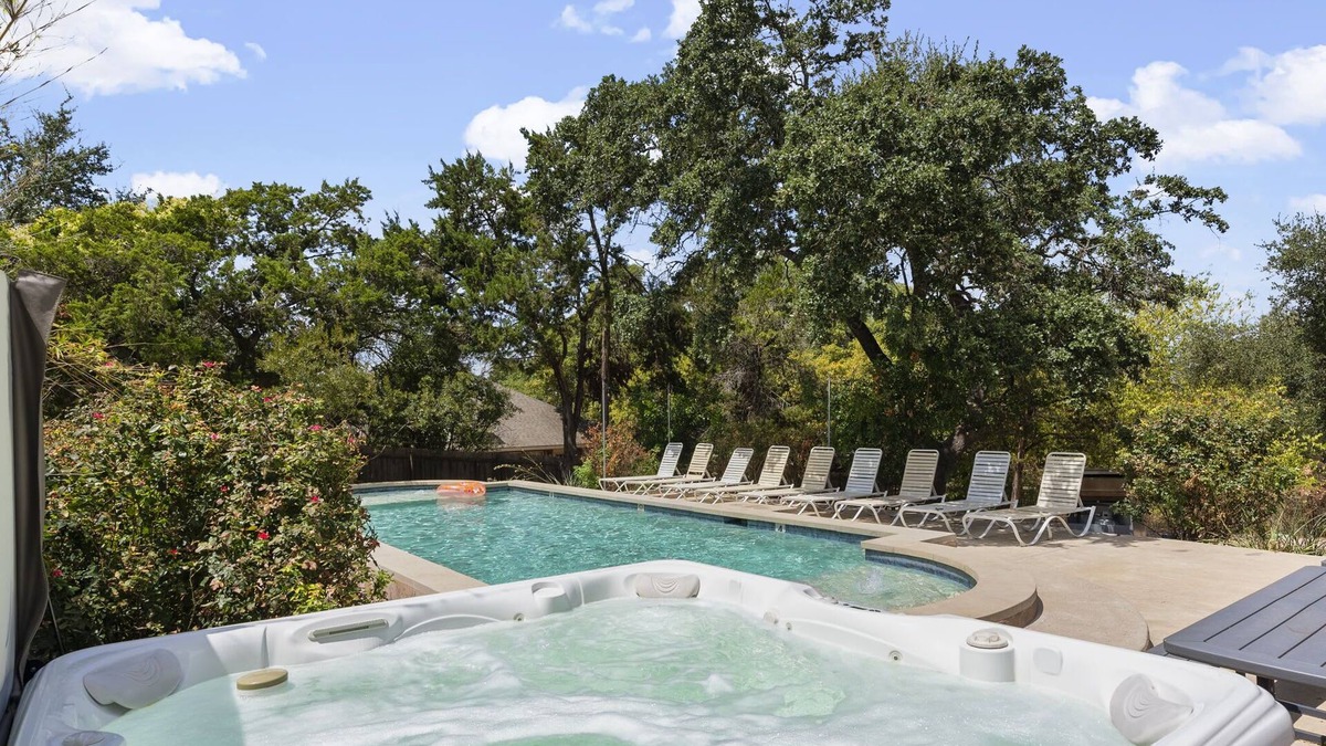 Apache Shores House | Luxury Lake Estate with Pool and Amazing Outdoors!
