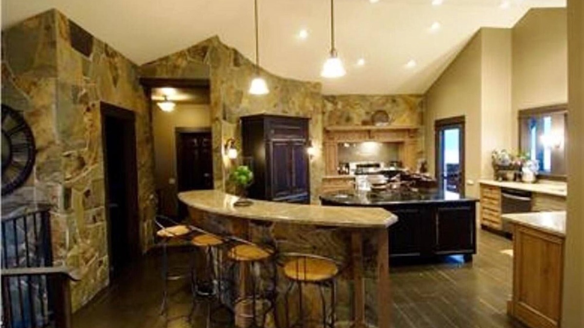 Central Okanagan House | Luxury Lake Home Retreat - Lake Country, Bc