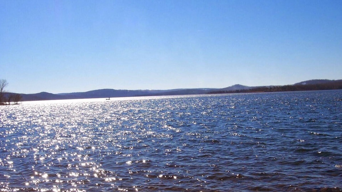 Indian Point Condo | Luxury Lakefront ,1750 sq. ft, 3/2 One Level Condo with NO steps close to ~SDC~