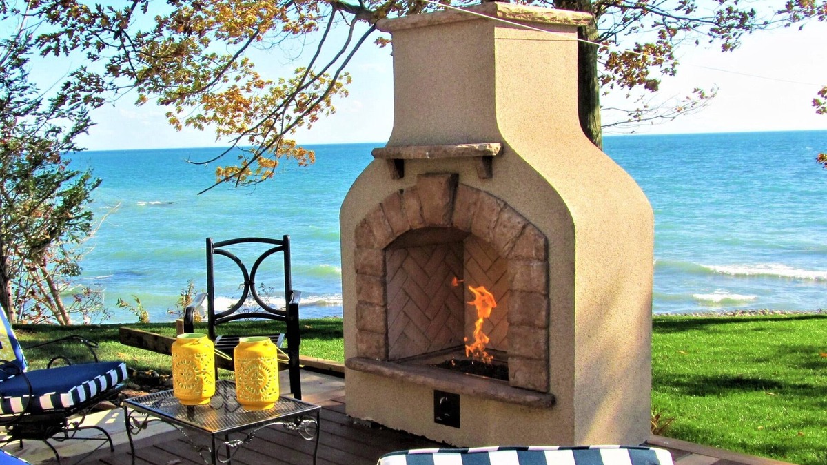 Selkirk House | LUXURY LAKEFRONT-ADULT ONLY WEEKENDS -SPRAWLING LAKEFRONT DECKS only for you