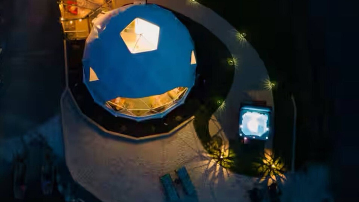 Pine Grove Apartment | Luxury lakefront dome with private beach, close to nature and town!