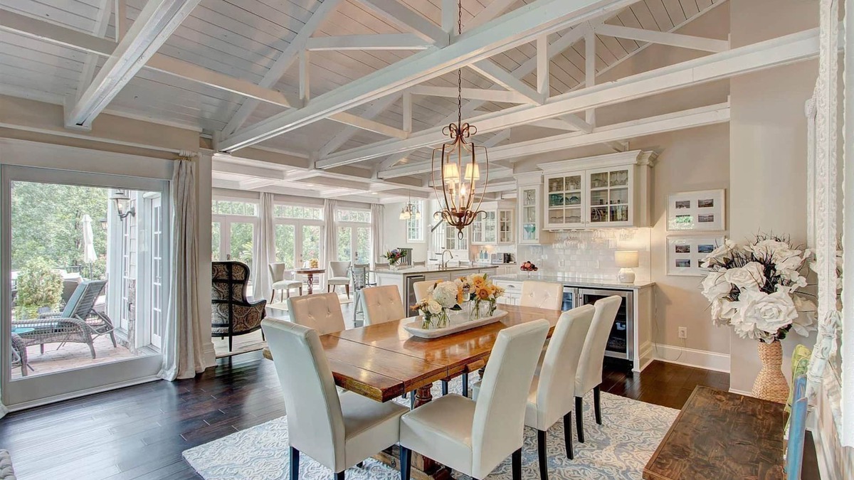 Flowery Branch House | Luxury Lakefront Home on South Lake Lanier - 2 Slip Party Dock with Deep Water