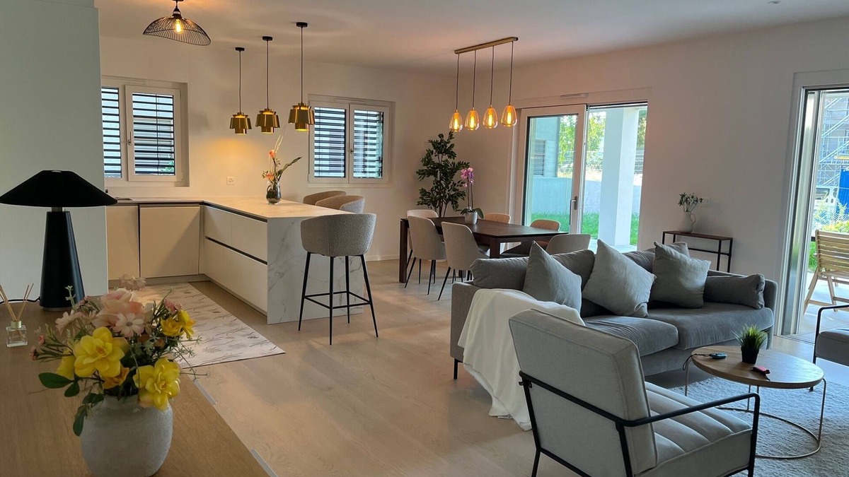 Rolle Apartment | Luxury lakeside home Geneva Lausanne
